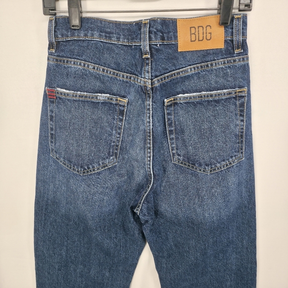 NWOT BDG Urban Outfitters Cowboy Jean 27 High Rise Straight Dark Wash - Picture 6 of 10
